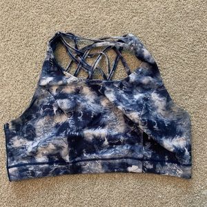 Torrid sports bra size 3